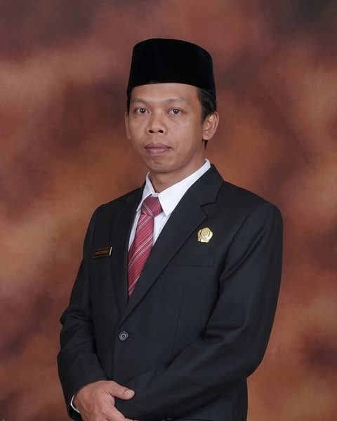 Foto Udin Irchamna, S.E